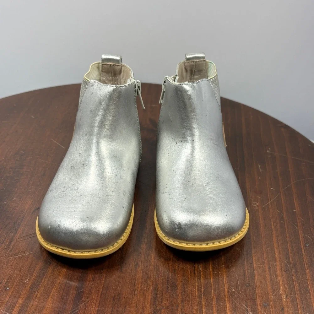 Livie & Luca‎ Wink Boots Girls Size 12 Silver Metallic Leather Ankle Booties